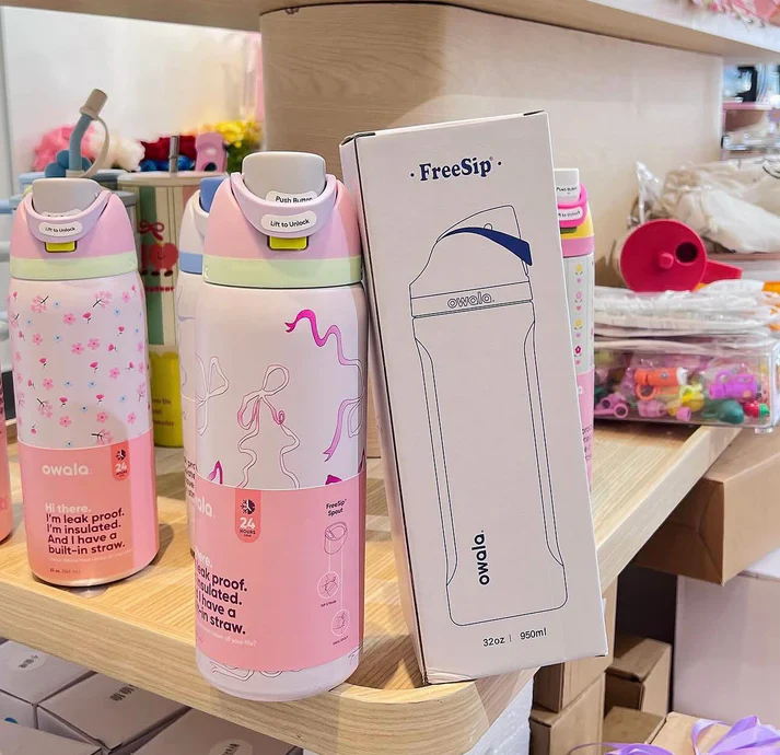 Owala FreeSip Bottle - Pink Bow - Image 7