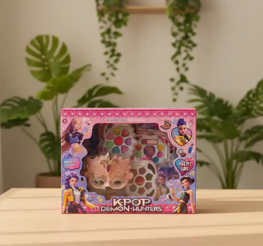 K-Pop Glamour 4 in 1 Makeup Set for Girls