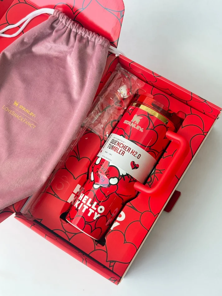 Stanley - Hello Kitty | 40oz | Limited Edition - Image 2